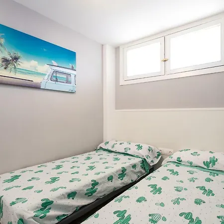 Piscis 16-7 Apartment *